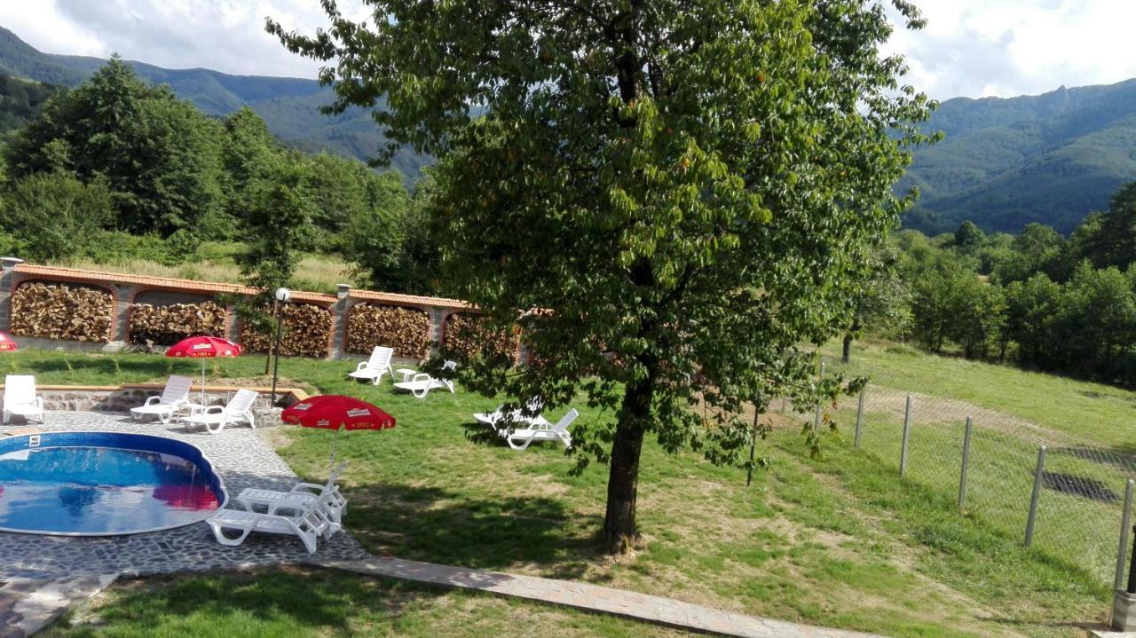Комплекс Тянкови Къщи Varshets  Exterior photo
